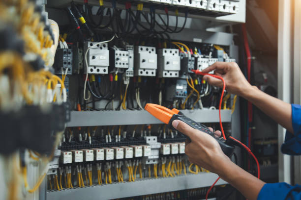 Best Circuit Breaker Repair  in Elgin, MN
